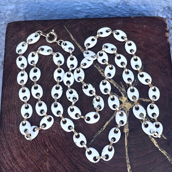 Vintage White Enamel Mariner Chain Necklace Costume Jewelry - Picture 1 of 9